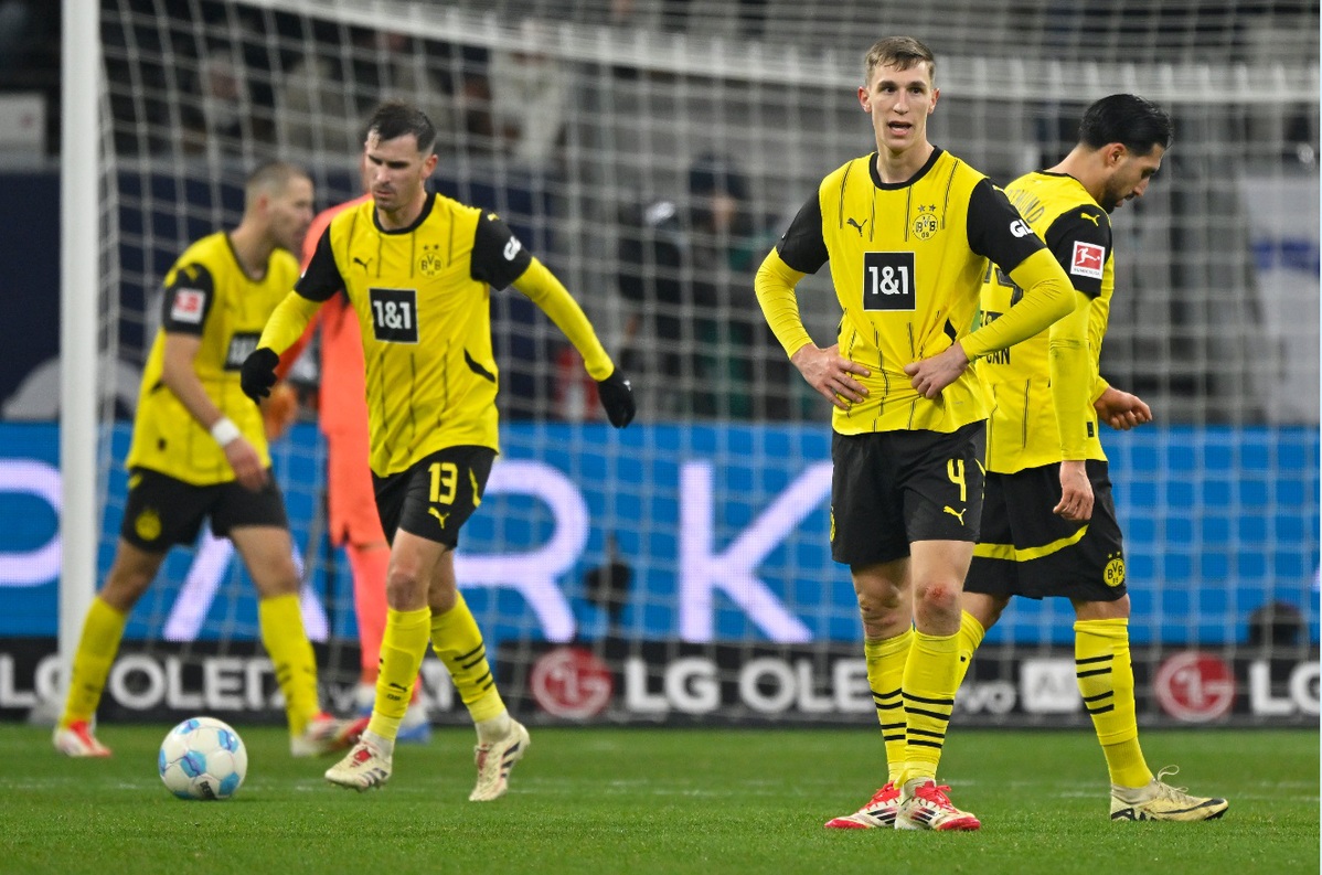 关于法兰克福中场融洽合作,展现团队默契的信息 关于法兰克福中场融洽合作,展现团队默契的信息