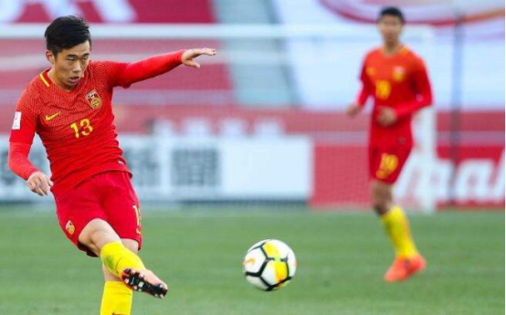 包含广州富力客场逼平山东鲁能,球员表现可圈可点的词条 包含广州富力客场逼平山东鲁能,球员表现可圈可点的词条