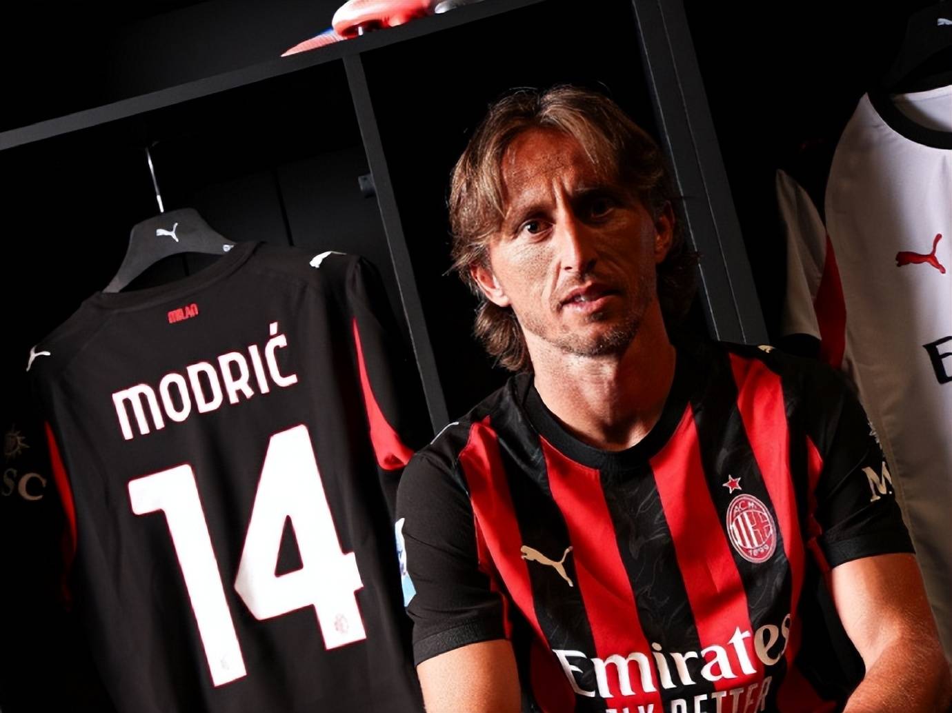 包含AC米兰签入新后卫,增强防守实力的词条 包含AC米兰签入新后卫,增强防守实力的词条