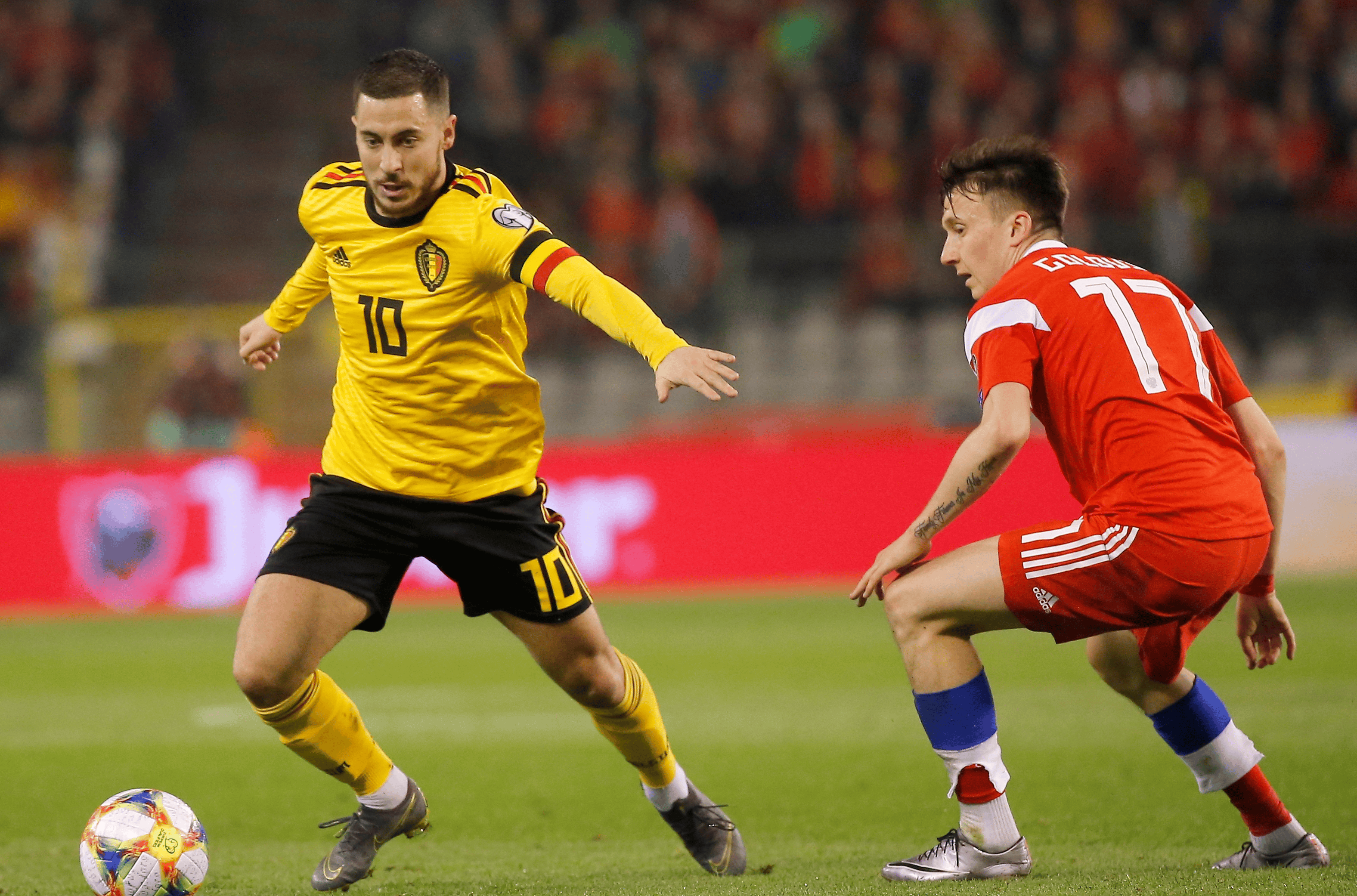 土耳其对阵冰岛，谁能占据场上优势