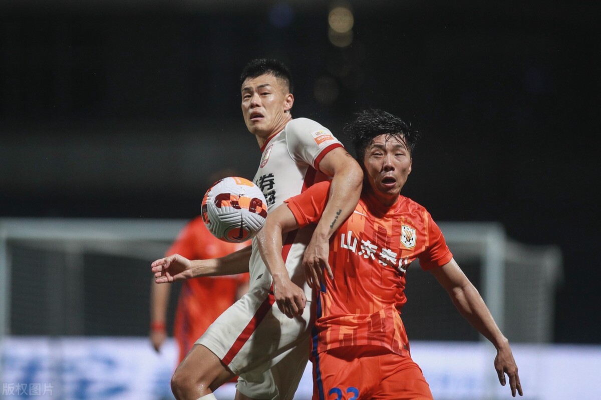 自由交锋!长春亚泰力克重庆冠城 自由交锋!长春亚泰力克重庆冠城