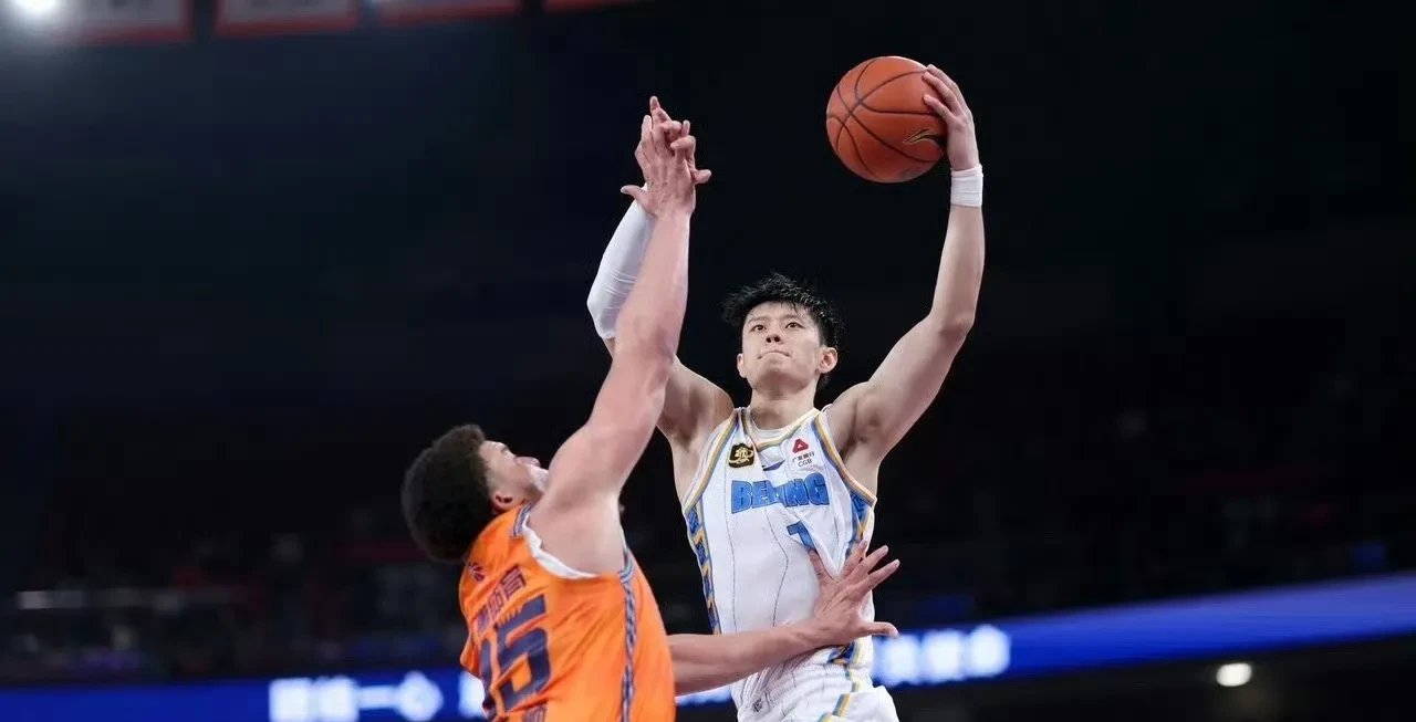 包含上海女篮全队发威锁定胜局,表现出色的词条 包含上海女篮全队发威锁定胜局,表现出色的词条