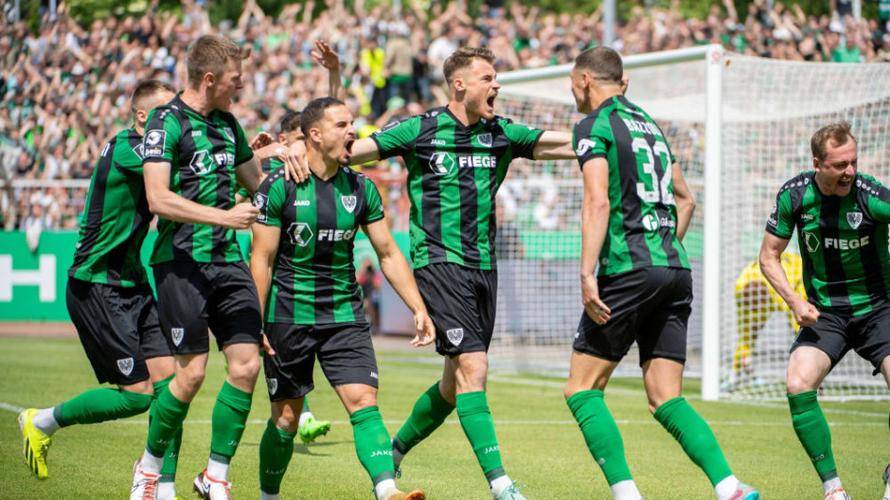 多特蒙德客场不敌柏林赫塔,卫冕冠军遭遇滑铁卢的简单介绍 多特蒙德客场不敌柏林赫塔,卫冕冠军遭遇滑铁卢的简单介绍