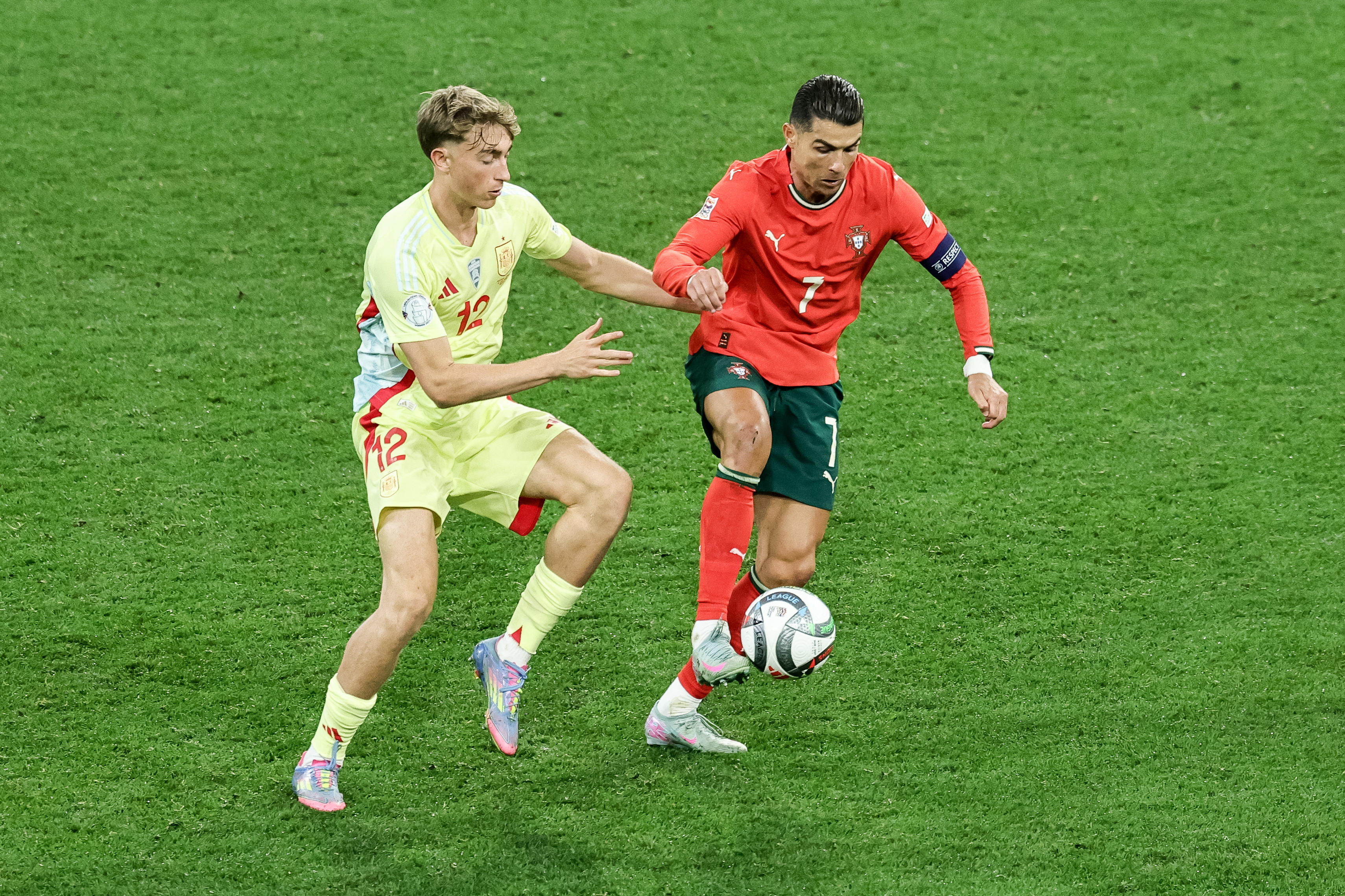 关于葡萄牙小胜瑞典,小组积分领跑依旧完美的信息 关于葡萄牙小胜瑞典,小组积分领跑依旧完美的信息