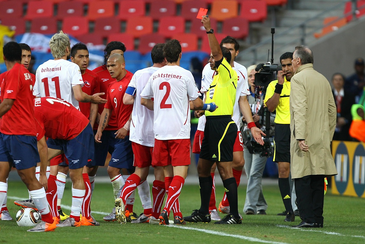 球场焦点,谁能成就传奇?的简单介绍 球场焦点,谁能成就传奇?的简单介绍